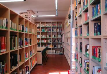Allumiere_Biblioteca_Comunale_Sala_Adulti_1